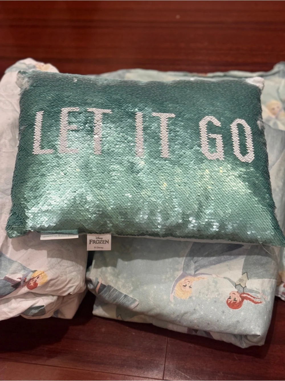 Pottery Barn Kids Organic Cotton Frozen Bed Set -Full Size